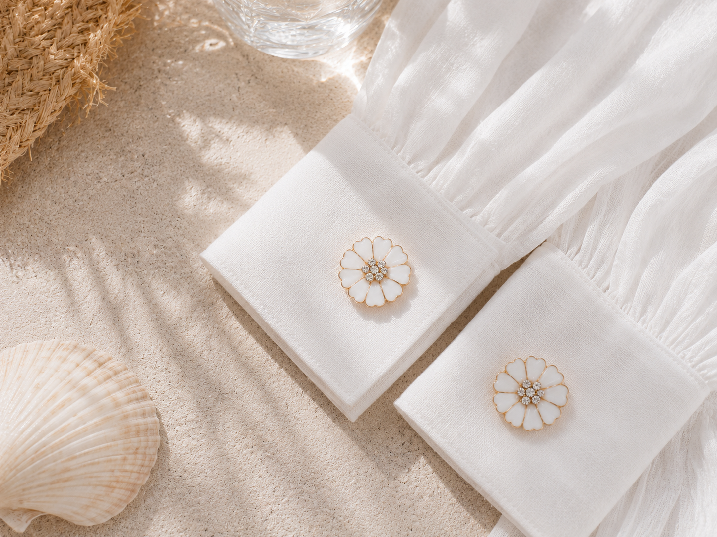 Set 2 butoni eleganti pentru camasa - Petal